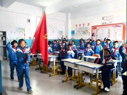 网球运动员营救